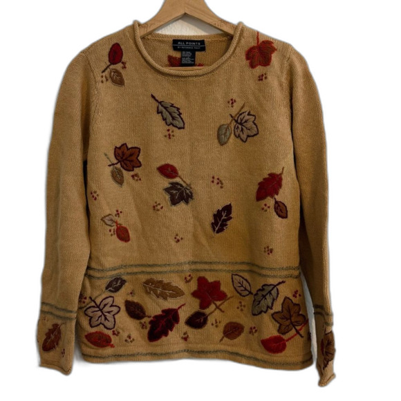 Sweaters - Leaf Patterned Sweater